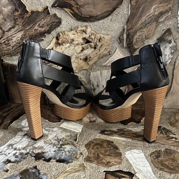 🔥1 day sale🔥 Size 9 high heel sandals - Picture 6 of 8